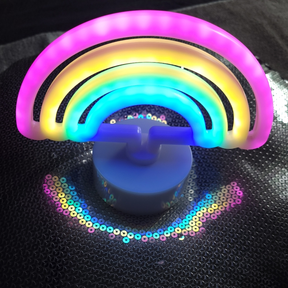 Rainbow Light..Takes 3 AA Batteries